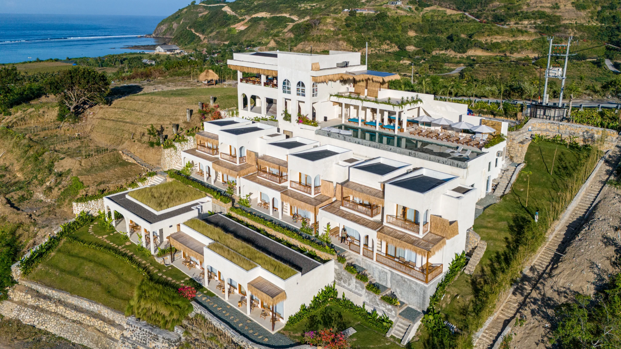 Exterior 5